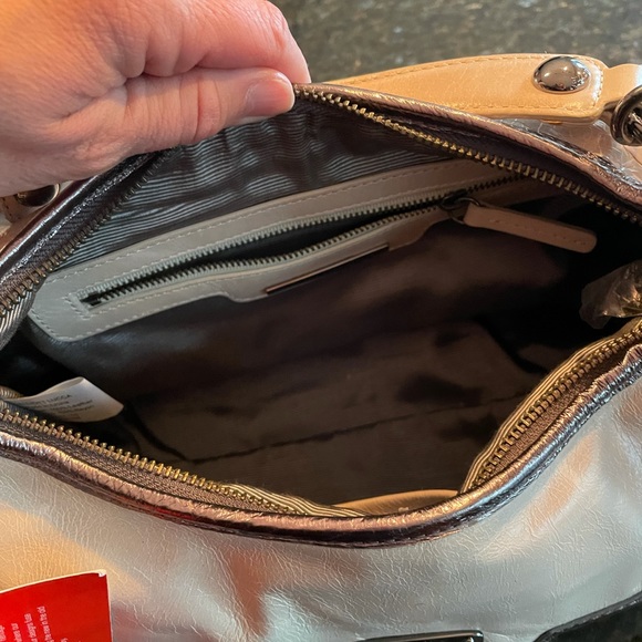 NWT Elliot Lucca Izzie Purse in Stone White - Picture 2 of 7